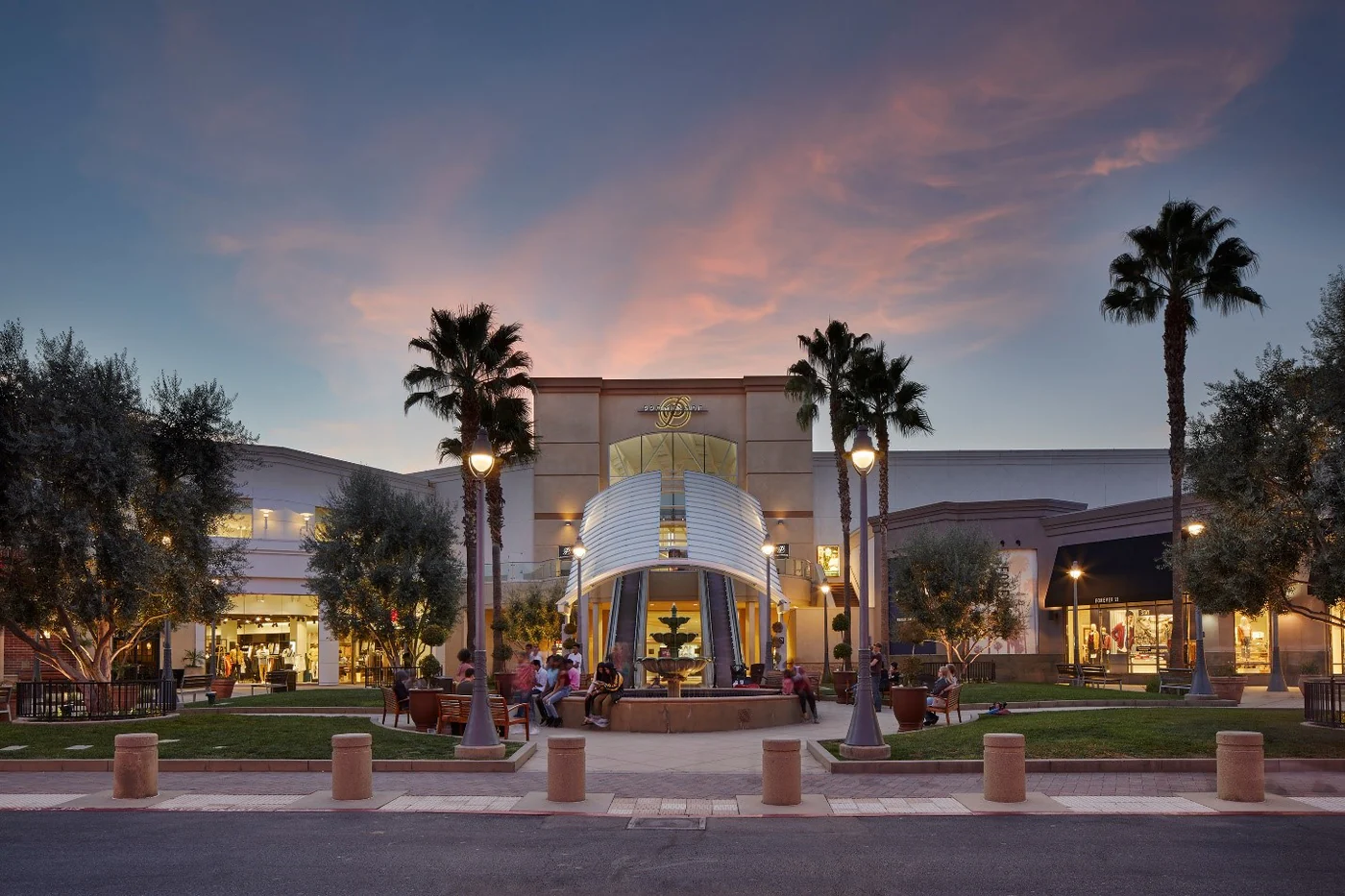 Temecula clinic exterior